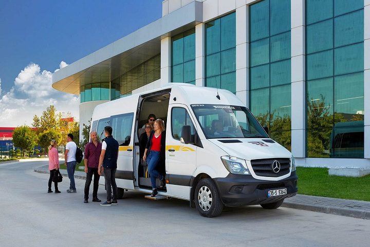 Comfortable & Reliable Long-Distance Travel Services